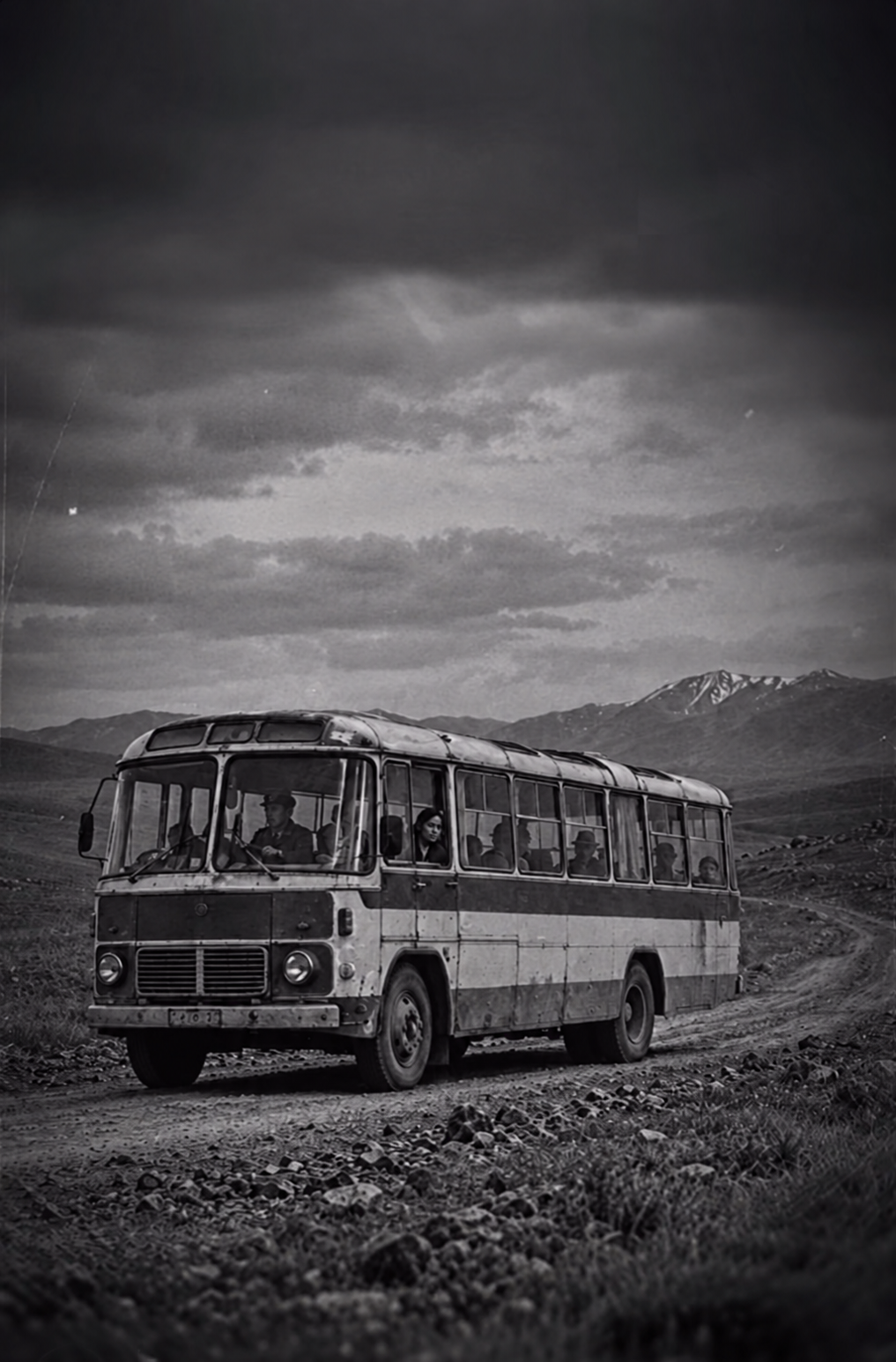1973 ОНД 17 ХҮНТЭЙ АВТОБУС АЛГА БОЛЖЭЭ. ГЭТЭЛ 5 ЖИЛИЙН ДАРАА КОНДУКТОР НЬ ГАНЦААРАА ИРСЭН...